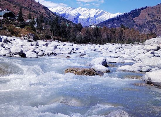 afghanistan/herat/attraction/nehru-kund