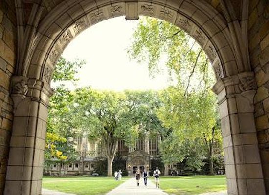 michigan/ann-arbor/attraction/law-quadrangle