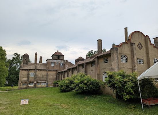 pennsylvania/upper-delaware-valley/attraction/moravian-pottery-tile-works-museum