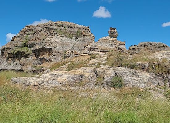 madagascar/isalo-national-park/attraction/queen-of-isalo