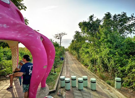 colombia/insular-region/attraction/almond-bay
