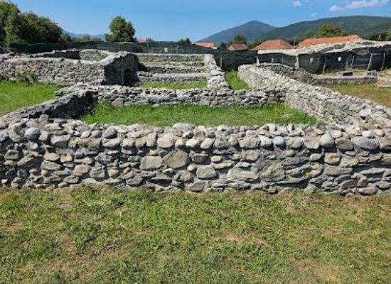 romania/deva/attraction/orasul-antic-sarmizegetusa-ulpia-traiana