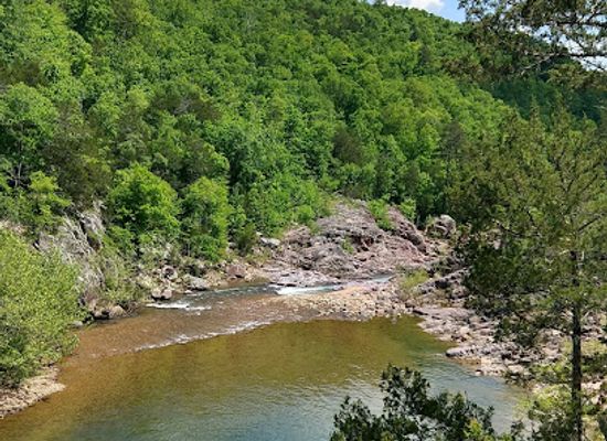 missouri/mark-twain-national-forest/attraction/shut-ins-trail