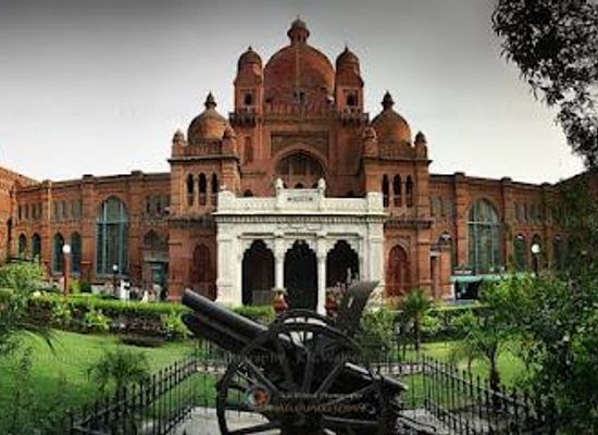 pakistan/lahore/attraction/lahore-museum