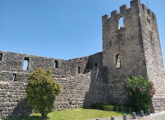 portugal/estremadura/attraction/castle-of-soure