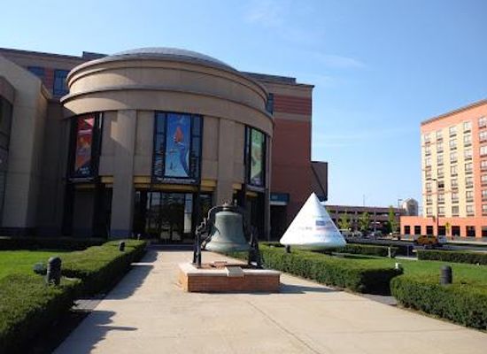 michigan/grand-rapids/attraction/grand-rapids-public-museum