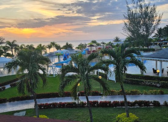 jamaica/runaway-bay-area/attraction/bahia-principe-village