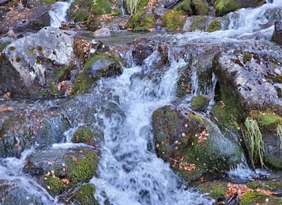 argentina/cerro-fitz-roy/attraction/cascadas-de-solcito