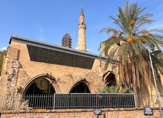 cyprus/nicosia/attraction/bedesten-old-hagia-nikola-church