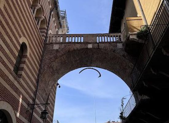 italy/verona/attraction/arco-della-costa