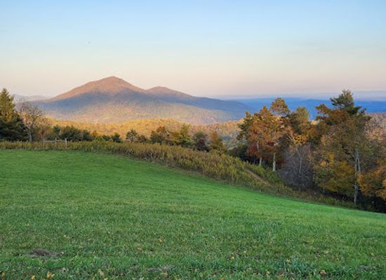 virginia/blue-ridge-highlands/attraction/cahas-mountain-overlook