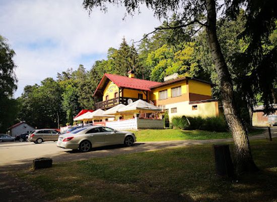 slovakia/horna-nitra/attraction/certova-pec
