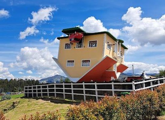 colombia/bogota/attraction/la-casa-loca-guatavita