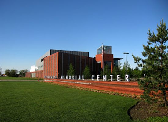 michigan/the-thumb/attraction/the-zekelman-holocaust-center