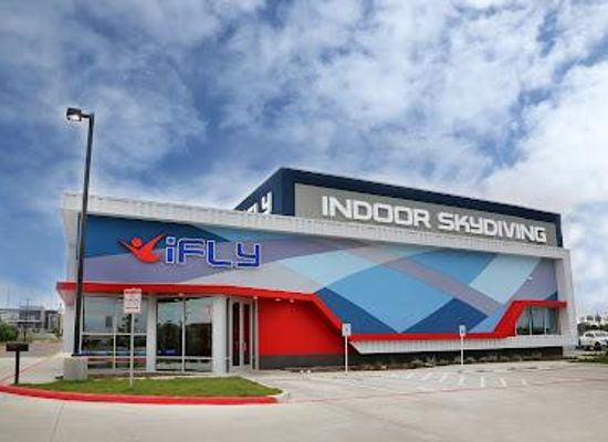 texas/south-texas/attraction/ifly-indoor-skydiving-san-antonio