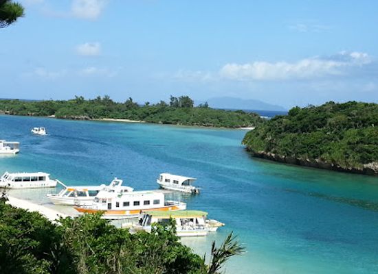 japan/ishigaki-island/attraction/kabira-bay