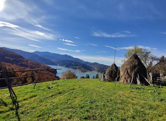 romania/neamt/attraction/golful-potoci