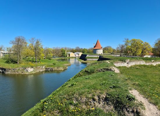 estonia/saaremaa/attraction/kuressaare-linnus