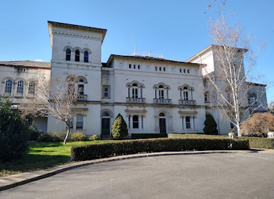 australia/high-country/attraction/asylum-ghost-tours-beechworth
