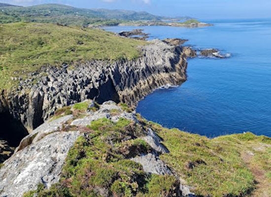 ireland/beara-peninsula/attraction/cuas-pier-caves