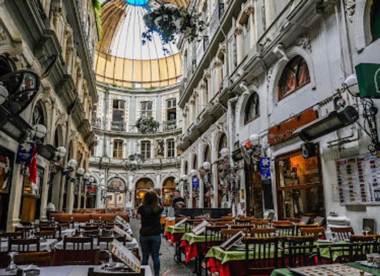 turkiye/istanbul/beyoglu/attraction/cicek-pasaji