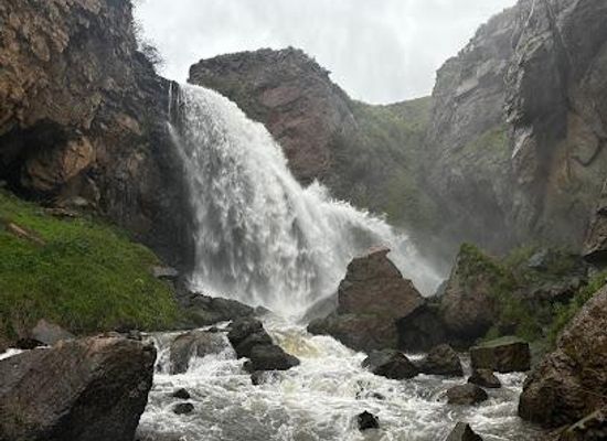 armenia/gyumri/attraction/trchkan-waterfall