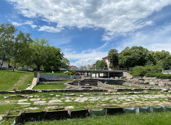 bulgaria/stara-zagora/attraction/krepost-beroe-roman-excavations