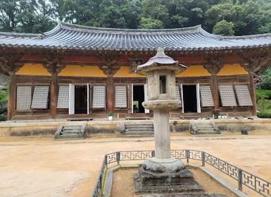 south-korea/andong/attraction/buseoksa-temple