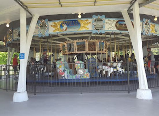 idaho/rexburg/attraction/idaho-centennial-carousel