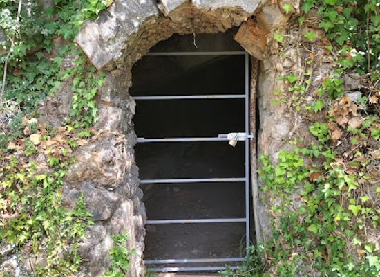 montenegro/ljesanska-nahija/attraction/pecina-magara