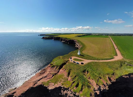 canada/maritimes/attraction/cape-tryon-lighthouse