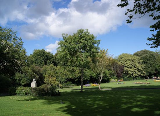 ireland/dublin/trinity-college/attraction/oscar-wilde-house