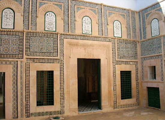 tunisia/sfax/attraction/dar-jellouli-museum