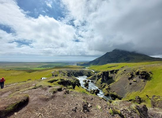 iceland/laugavegur-trail/attraction/steinbogafoss