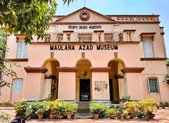 india/kolkata/ballygunge/attraction/maulana-azad-museum