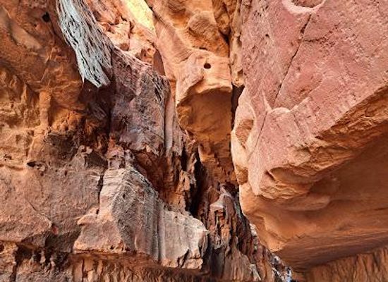 jordan/badia/attraction/jebel-khazali