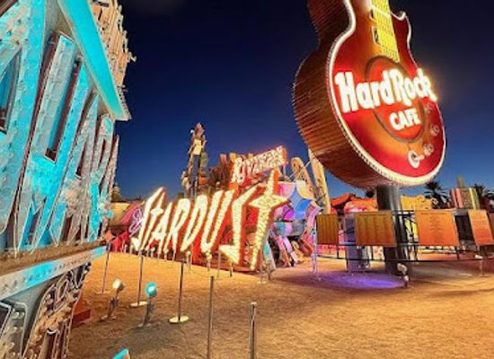 nevada/las-vegas/downtown-las-vegas/attraction/the-neon-museum-las-vegas