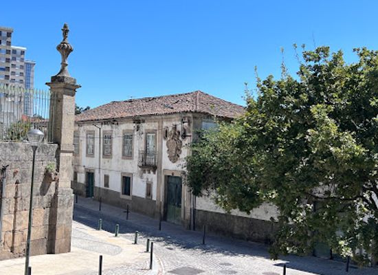 portugal/vila-real/attraction/casa-das-portas-da-vila