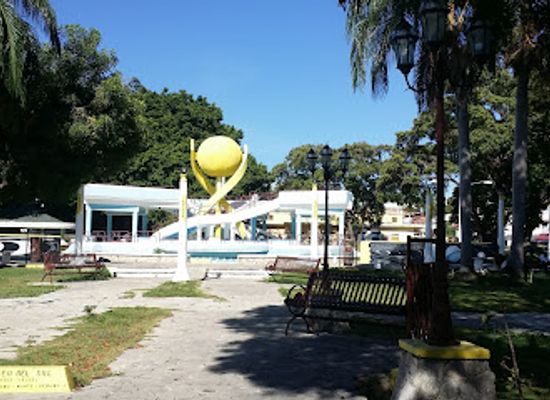 dominican-republic/barahona/attraction/infantil-educativo-y-turistico-de-barahona-park