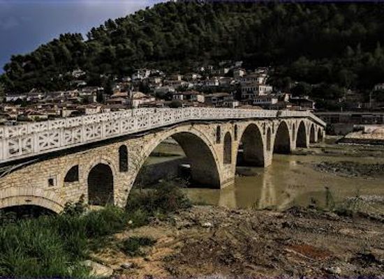 albania/berat/attraction/gorica-bridge