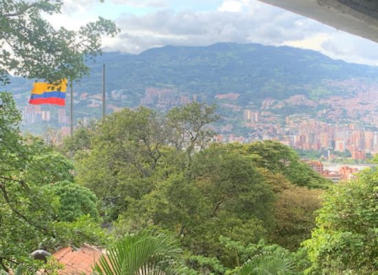 colombia/medellin/laureles/attraction/sculpture-park-nutibara-hill
