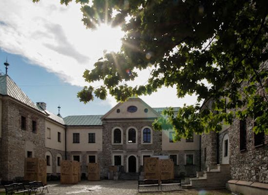 poland/silesia/attraction/sielecki-castle