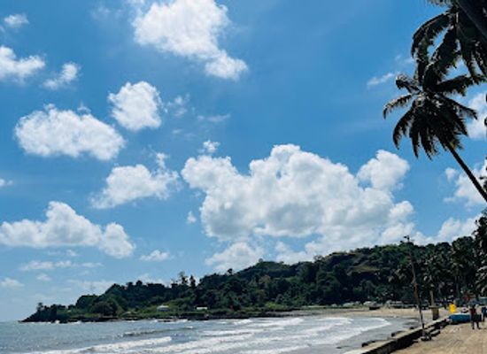 india/andaman-and-nicobar-islands/attraction/corbyn-cove-sea-wall