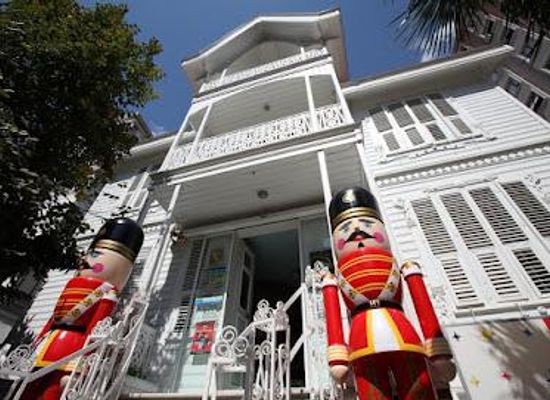 turkiye/istanbul/attraction/istanbul-toy-museum