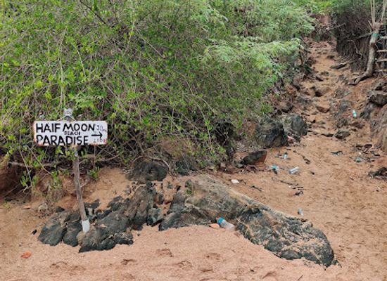 india/gokarna/attraction/start-point-for-trail-to-halfmoon-beach-paradise-beach