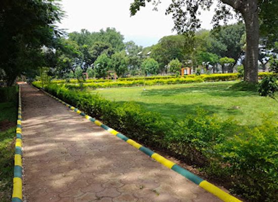 india/coimbatore/attraction/tnau-botanical-garden