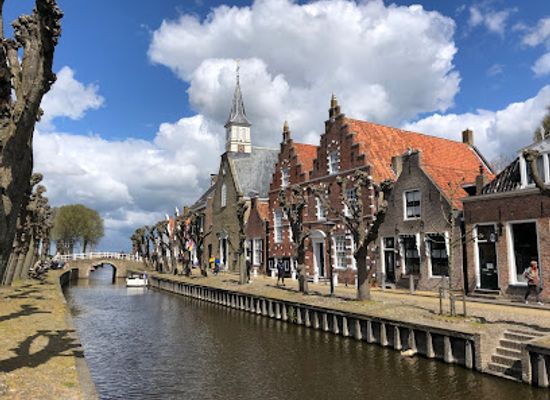 netherlands/friesland/attraction/museum-townhall-sloten
