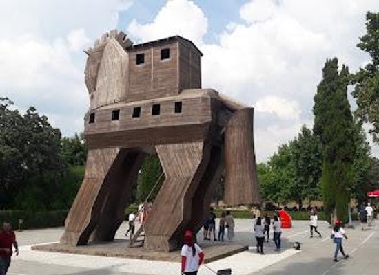 turkiye/canakkale/attraction/ancient-city-of-troy