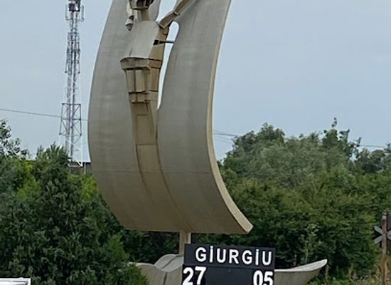 romania/giurgiu/attraction/ulysses-statue