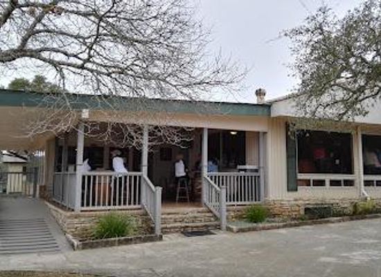 texas/central-texas/attraction/driftwood-estate-winery